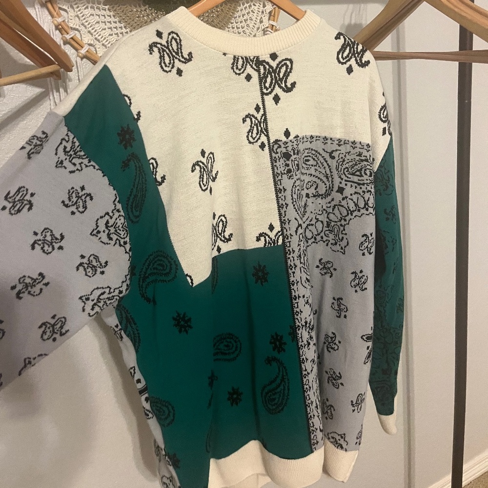 Men’s BoohooMAN printed crewneck sweater